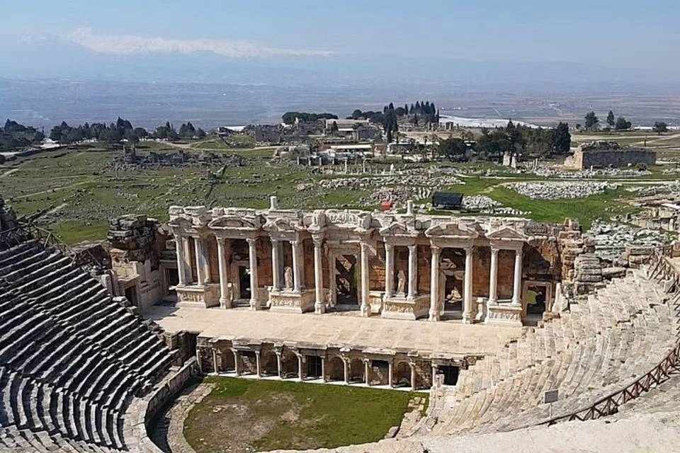 Pamukkale Guided Tour from Izmir