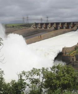 Iguazu Falls Tour Brazil Side and Visit to Itaipu Hydroelectric Factory