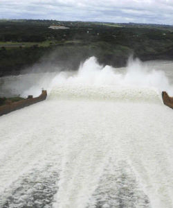 Iguazu Falls Tour Brazil Side and Visit to Itaipu Hydroelectric Factory