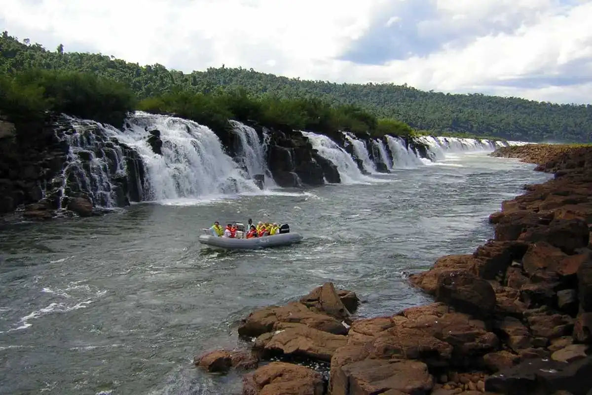Full-Day Tour to Saltos Del Mocona
