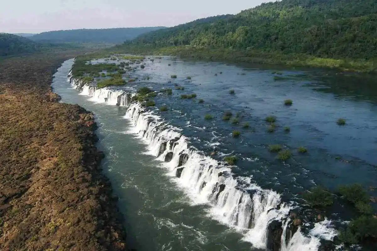 Full-Day Tour to Saltos Del Mocona