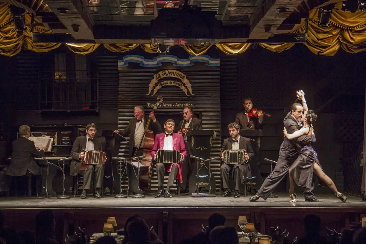  La Ventana Tango Show with Transfers