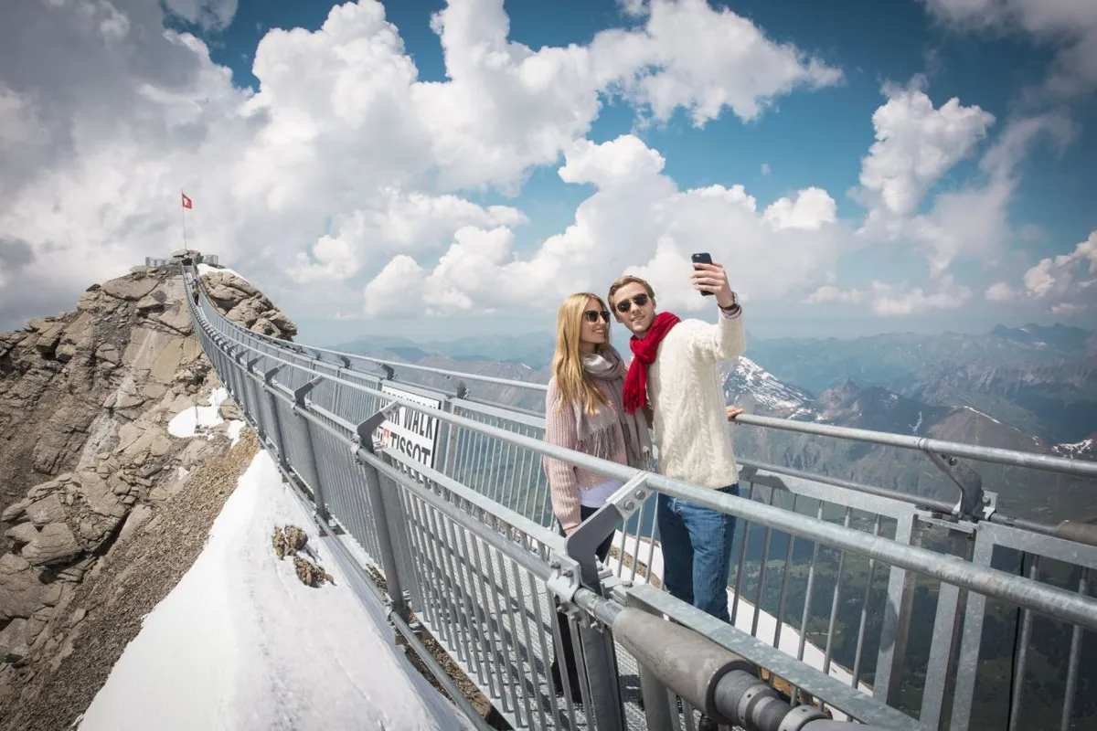  Day tour to Glacier 3000 Montreux