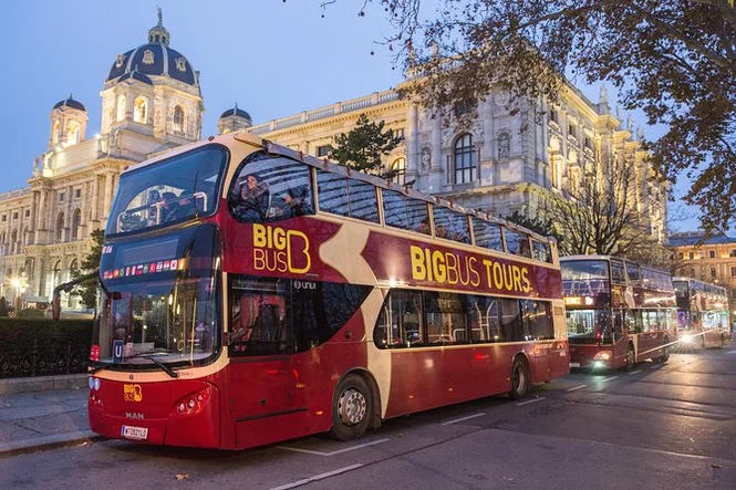 Big Bus Vienna Night Tour
