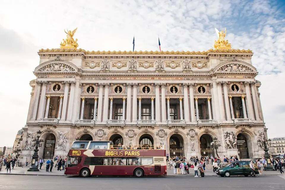 Big Bus Paris Night Tour