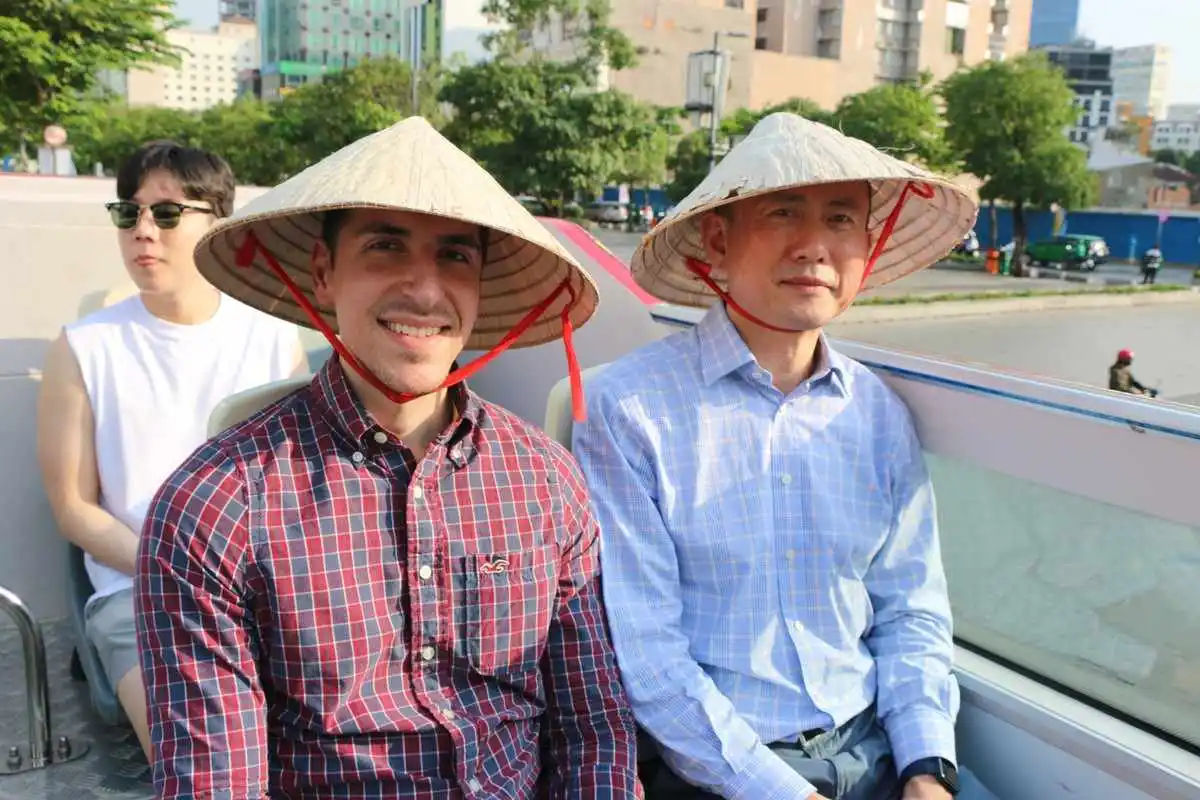 Anh Viet: Hanoi Hop On Hop Off 4-Hours Bus Tour