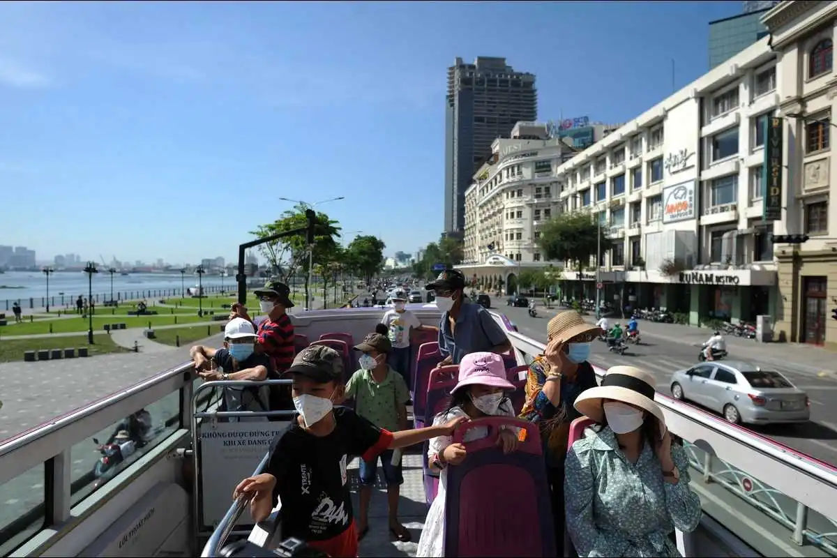 Anhviet : Hanoi Hop On-Hop Off 4 Hours Bus Tour