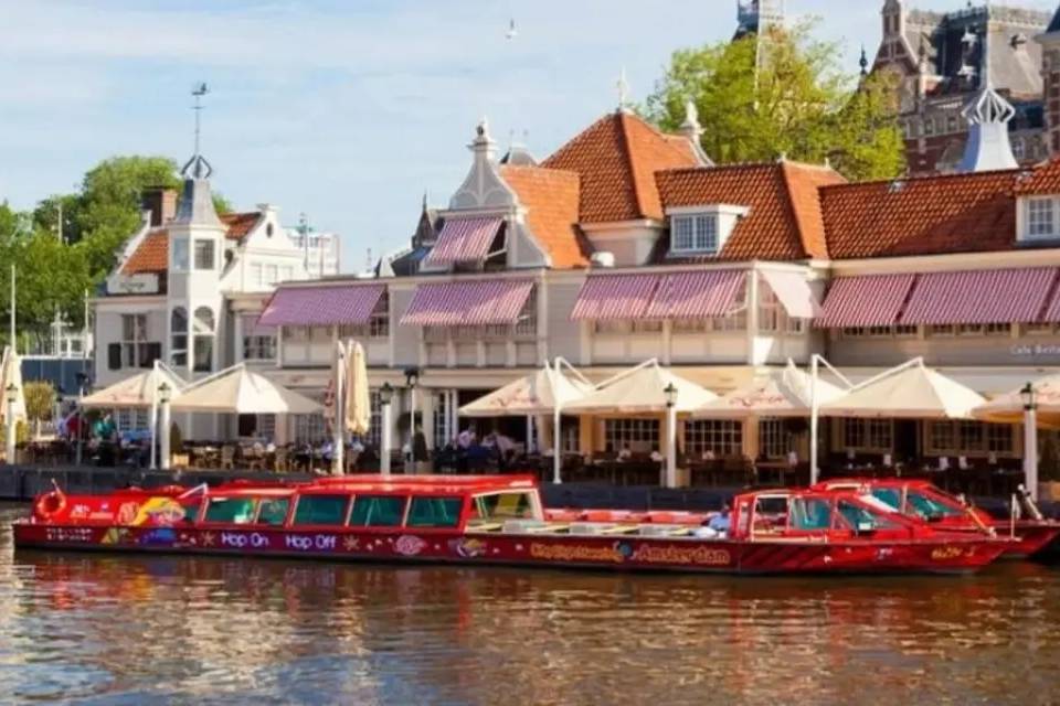 City Sightseeing: Amsterdam Hop On Hop Off Boat Tour