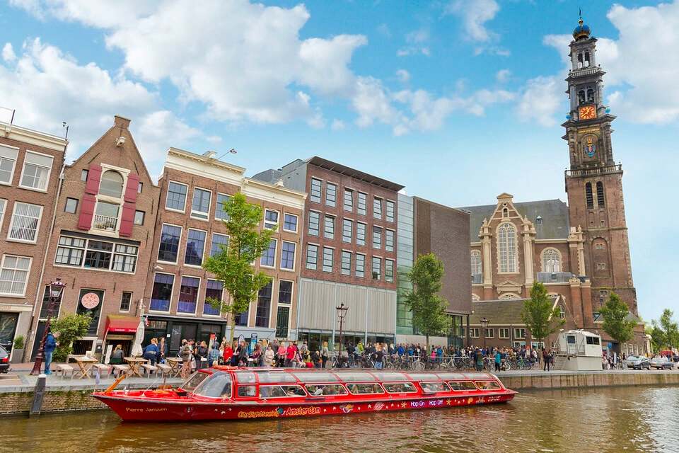 Amsterdam hop on hop off boat tour