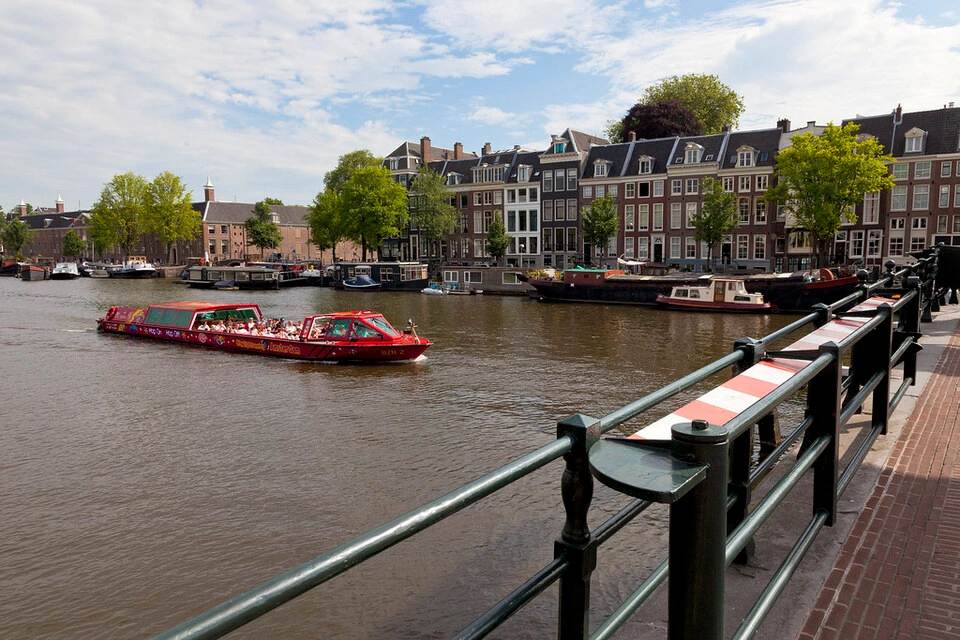 City Sightseeing: Amsterdam Hop-On, Hop-Off Boat Tour