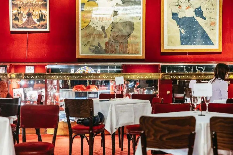 Moulin Rouge with Glass of Champagne and Seine Cruise - with Transfers