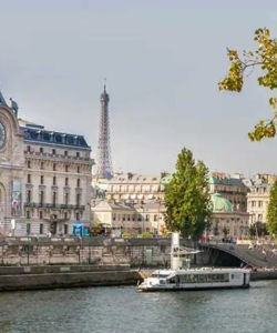 Seine Dinner Cruise and Reserved Access to Eiffel Tower