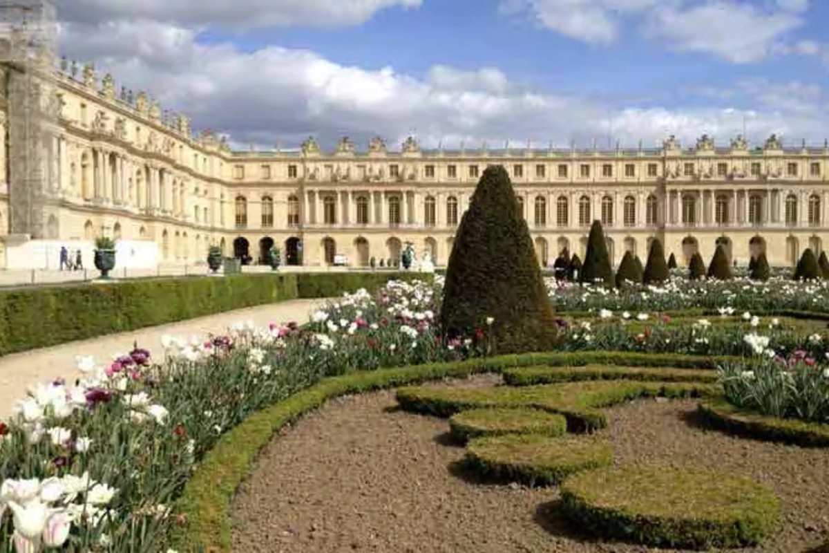 Versailles Essential: Half Day Guided Tour (Priority Access)