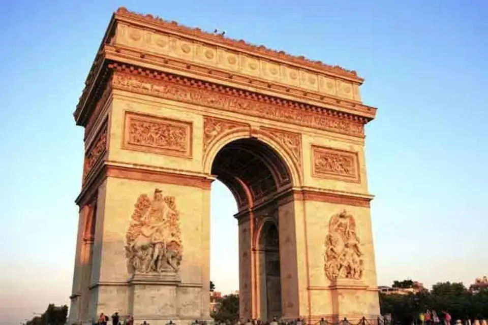 Paris City Tour with Seine Cruise