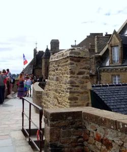 2-Days Tour to Mont Saint-Michel, Loire Valley Chateaux