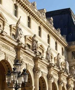 Reserved Entrance to Louvre with Mona Lisa Access