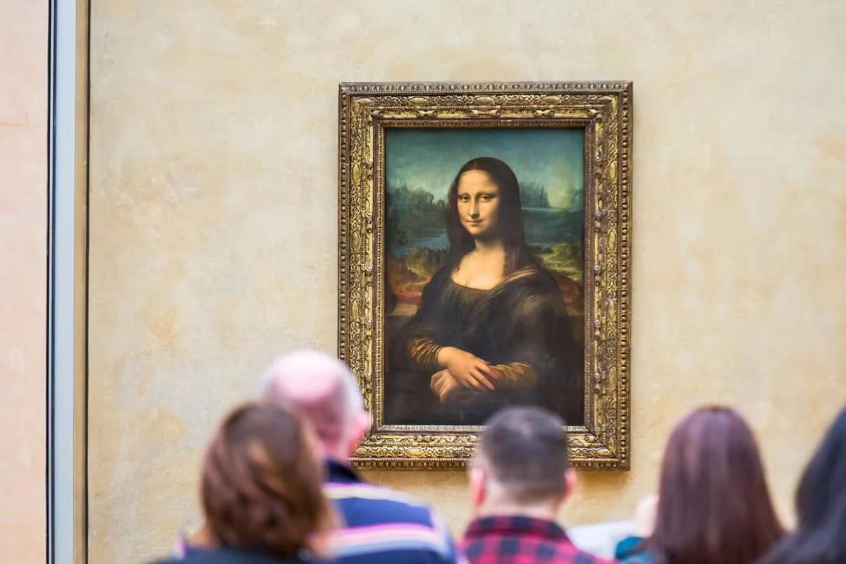 Reserved Entrance to Louvre, with Mona Lisa Access