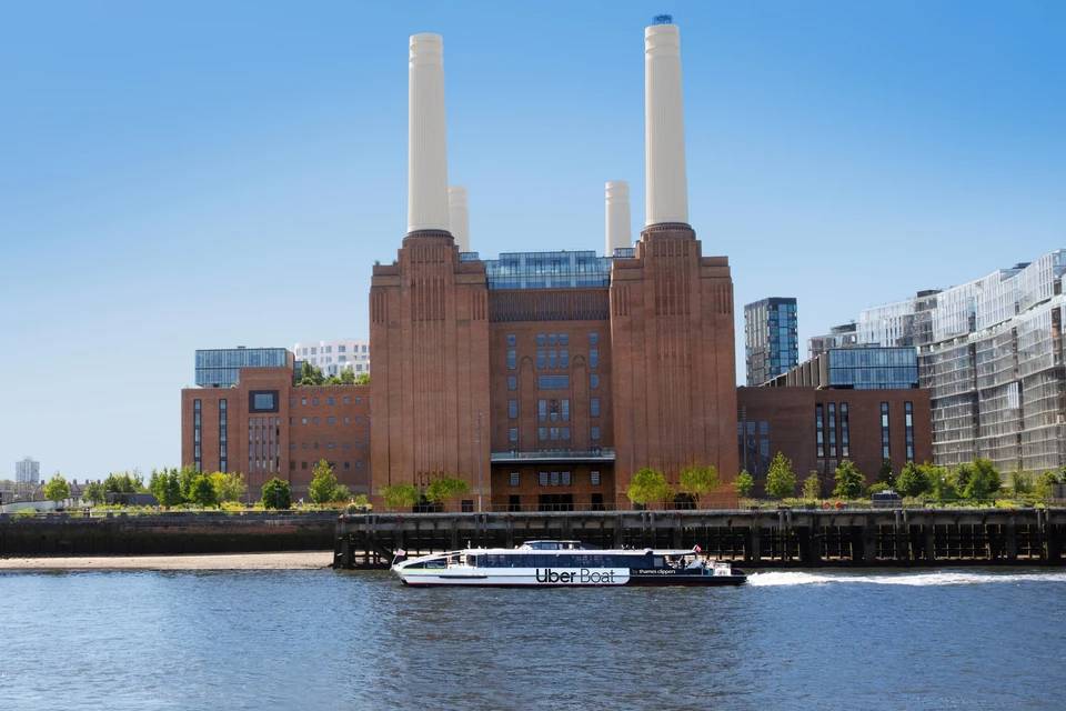 Uber Boat by Thames Clippers: Hop-On Hop-Off Boat Tour
