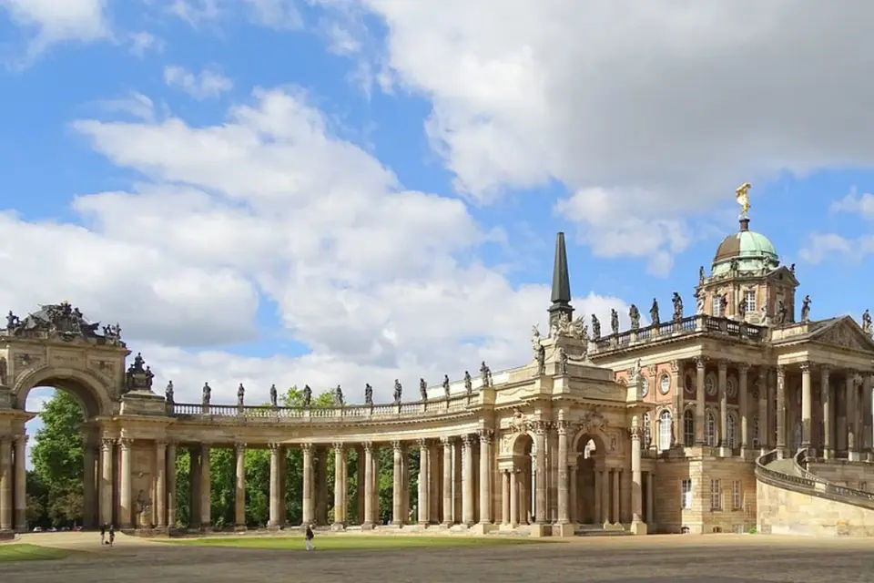 City Sightseeing: Potsdam Hop-On, Hop-Off Bus Tour
