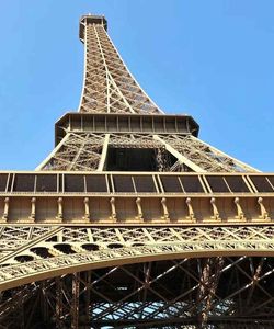 3rd Floor Reserved Access to the Eiffel Tower with Meal