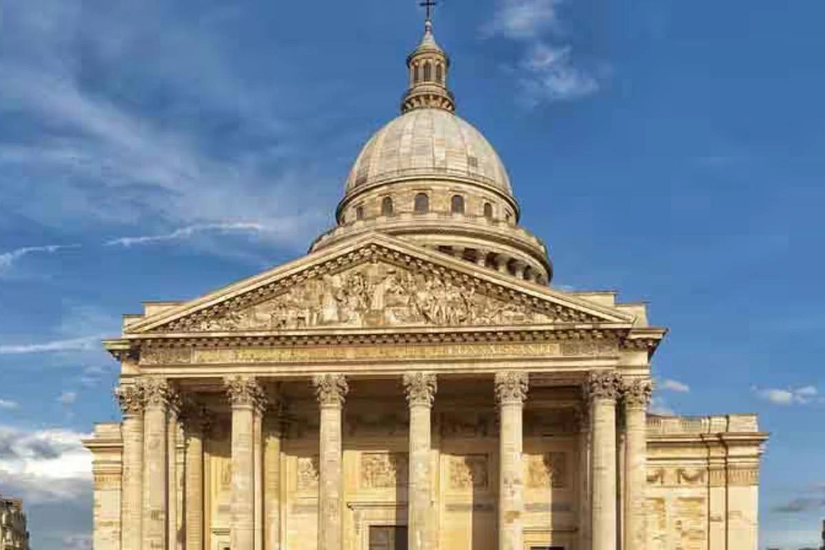 4 Days Paris Museum Pass with Seine River Cruise
