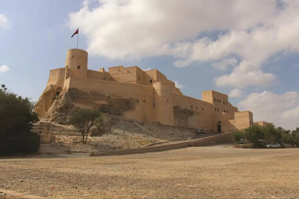 Half Day Tour to the North and Nakhl 