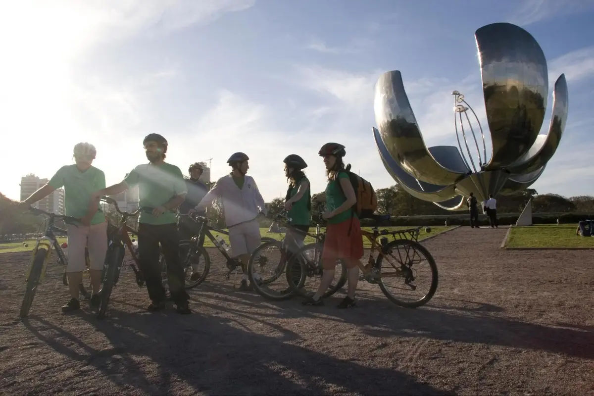 Bike City Tour in Palermo and Recoleta