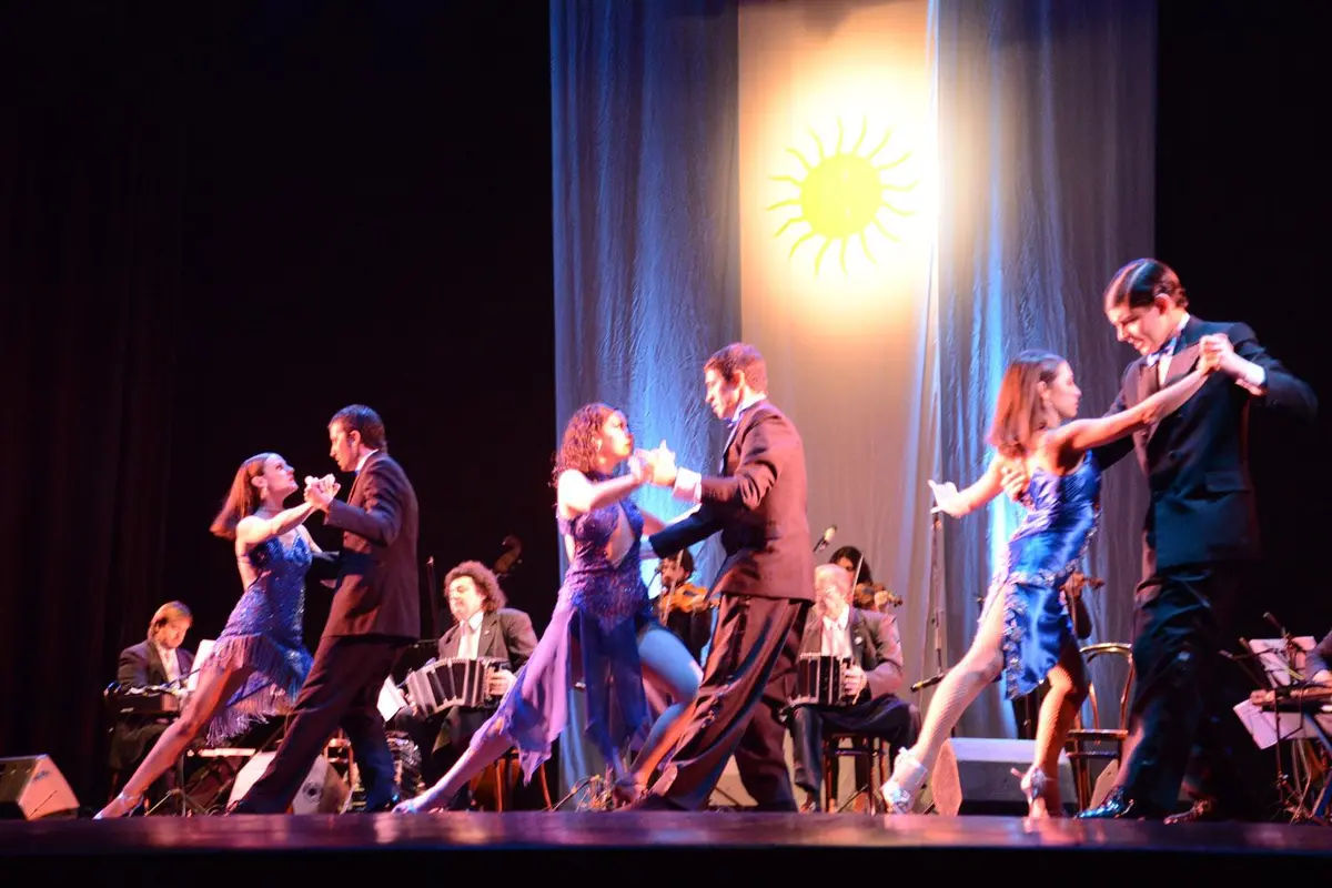 Gala Tango Show with Dinner