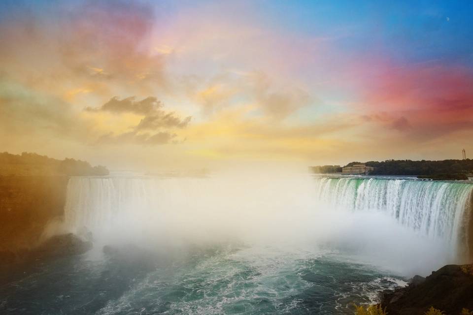 Niagara Falls Day Tour from Toronto & Boat Ride