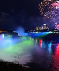 Niagara Falls Evening Tour with Journey Behind the Falls and Dinner