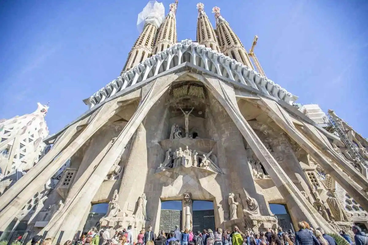 Barcelona Golden Sunset and Chill-Out