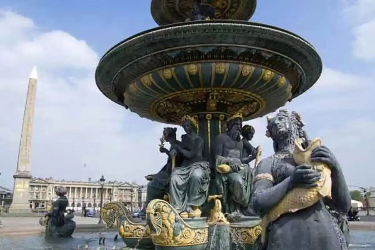 Paris City Tour on Open Top Bus