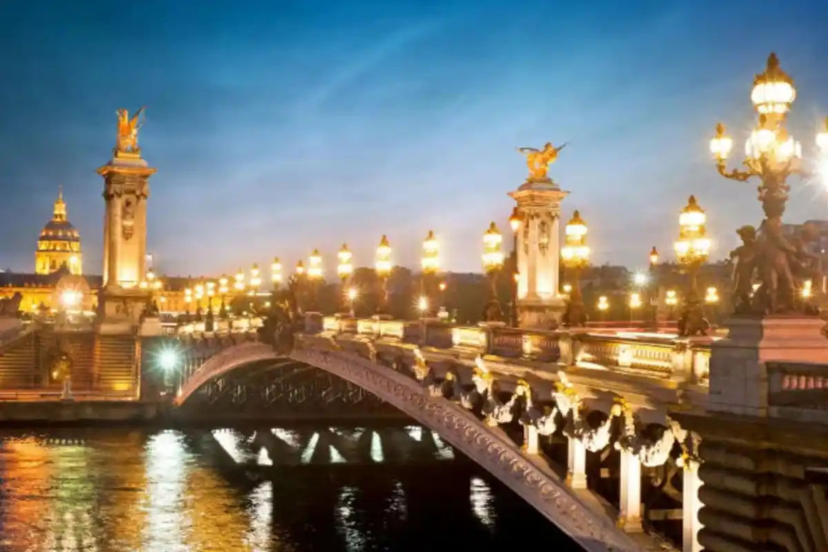 Audio Guided Seine River Cruise
