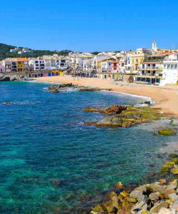 Full Day Trip to Costa Brava, Medes Islands and Empuries