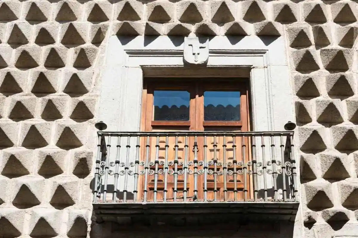 The Best of Segovia with Entrance to the Cathedral and the Alcazar New!