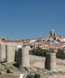 Avila with Walls & Segovia Full Day Tour