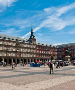 Madrid Highlights with Skip the Line Guided Tour of Royal Palace