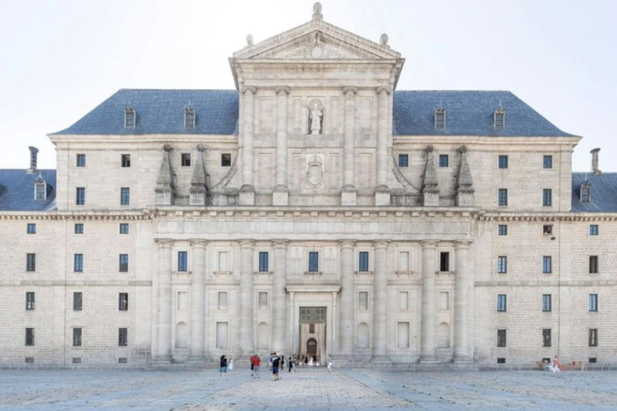 Royal Monastery of El Escorial & the Valley of the Fallen + Toledo Afternoon Tour