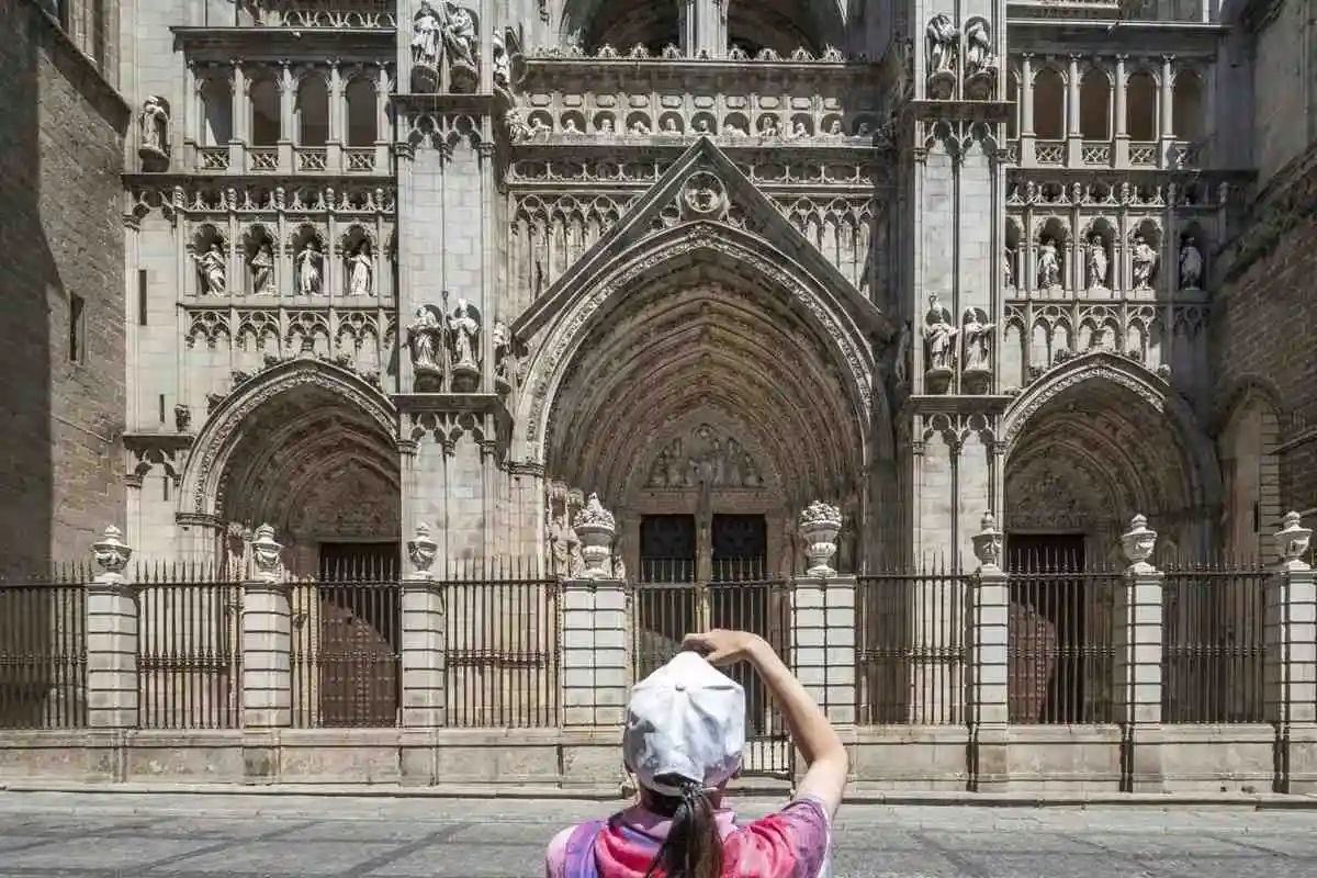 Full day tour to Toledo and Segovia New!