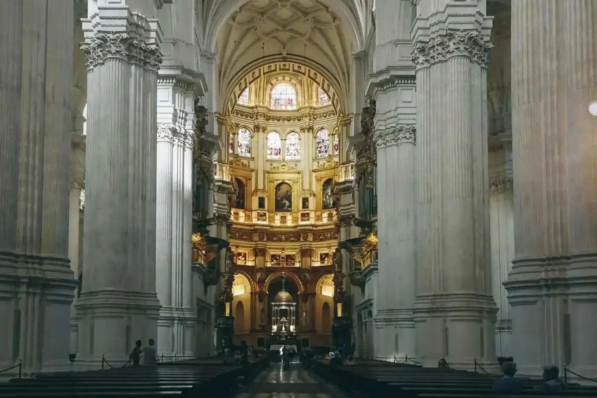 Cathedral and Royal Chapel Tour