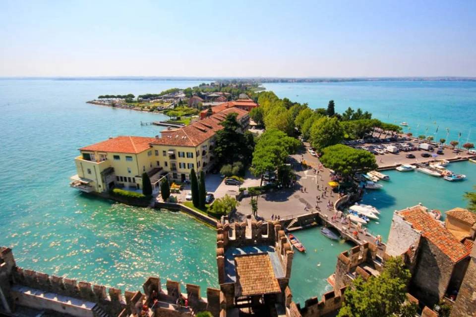 Verona and Sirmione Day Trip from Milan