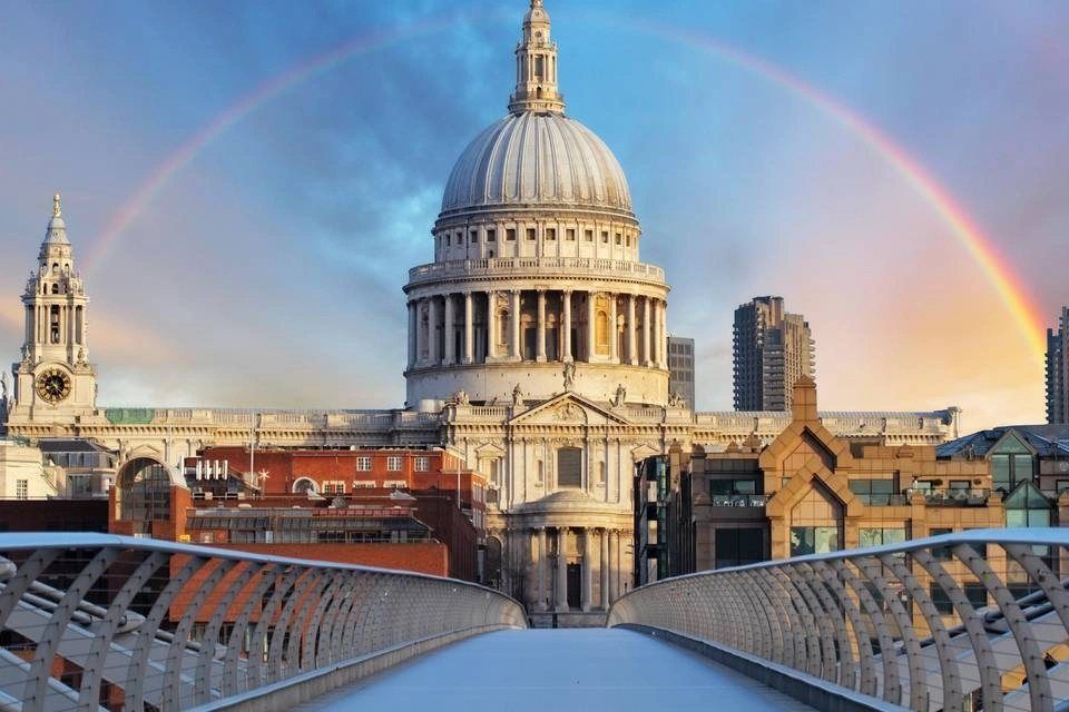 London Half Day Bus Tour with St Paul’s Cathedral Entrance