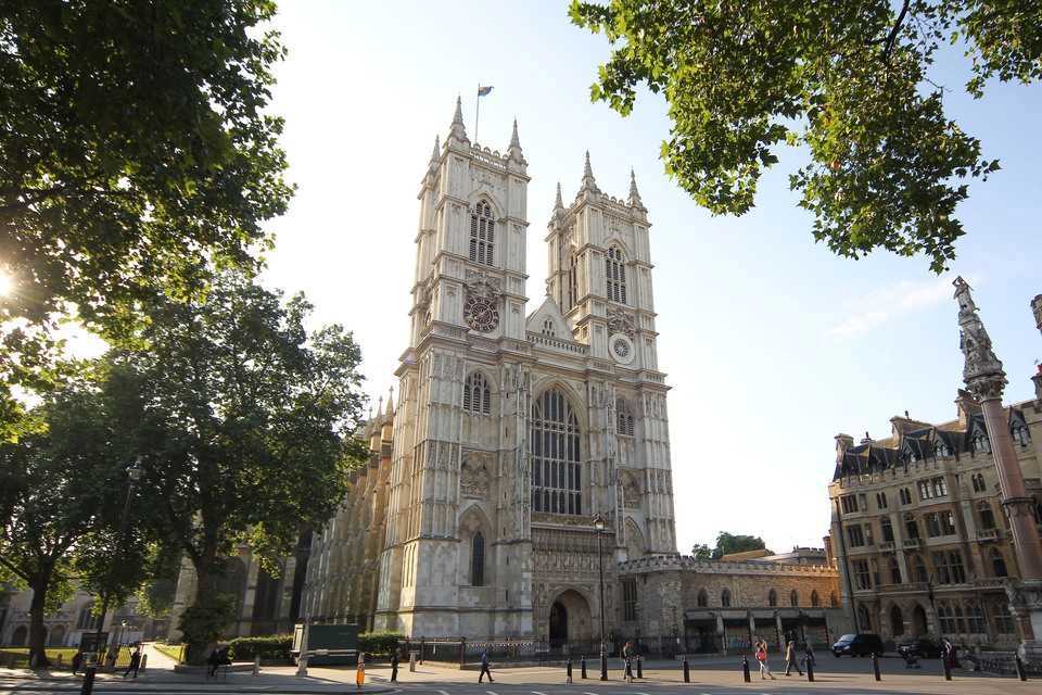 HOHO London Bus Tour and Westminster Abbey