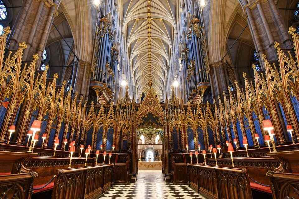 HOHO London Bus Tour and Westminster Abbey