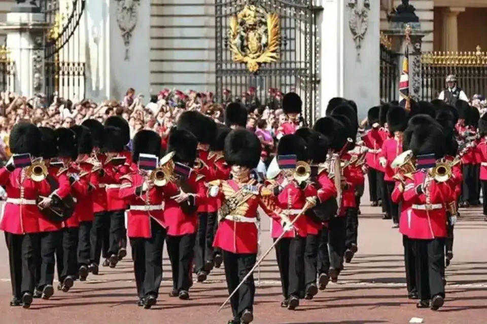 Royal London Walking Tour