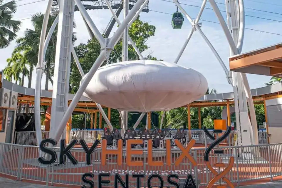 SkyHelix Sentosa Tour