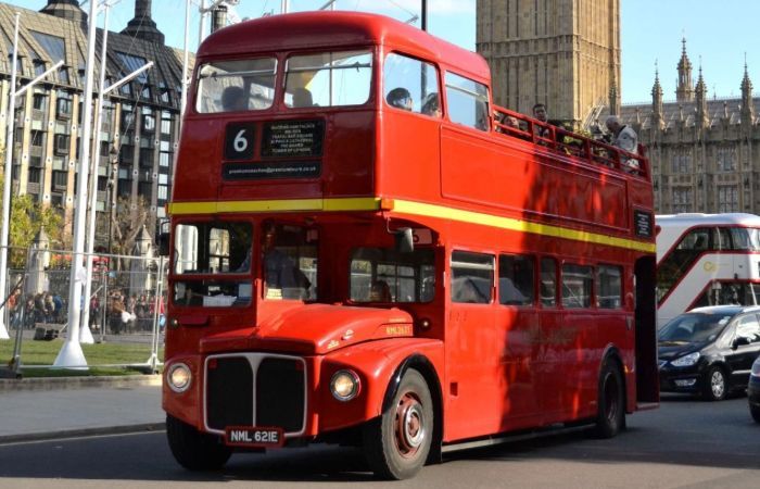 Open Deck Vintage Bus Tour with London Eye Inclusive