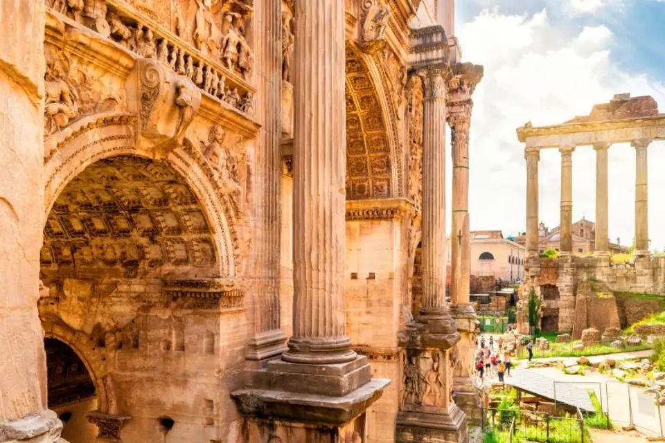 Colosseum Guided Tour for Kids- Skip the Line 