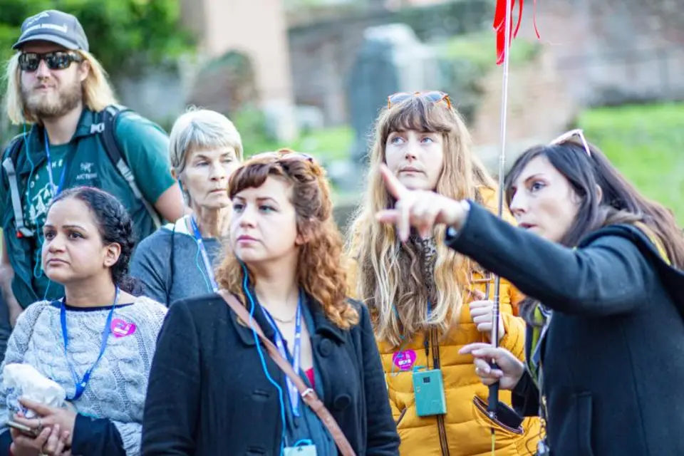 Guided Tour to Roman Forum, Palatine Hill with Colosseum