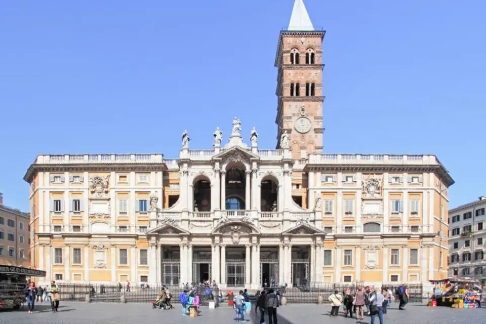 Rome's Basilicas and Secret Underground Catacombs